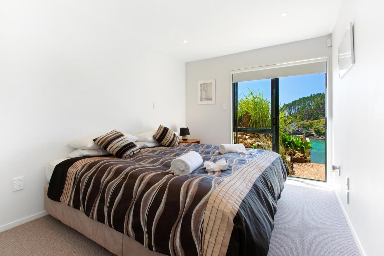 Beachfront Enclosure Bay - Waiheke Unlimited Oneroa Eksteriør bilde